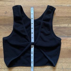 Double Zero Ribbed Reversible Crop Top~size medium